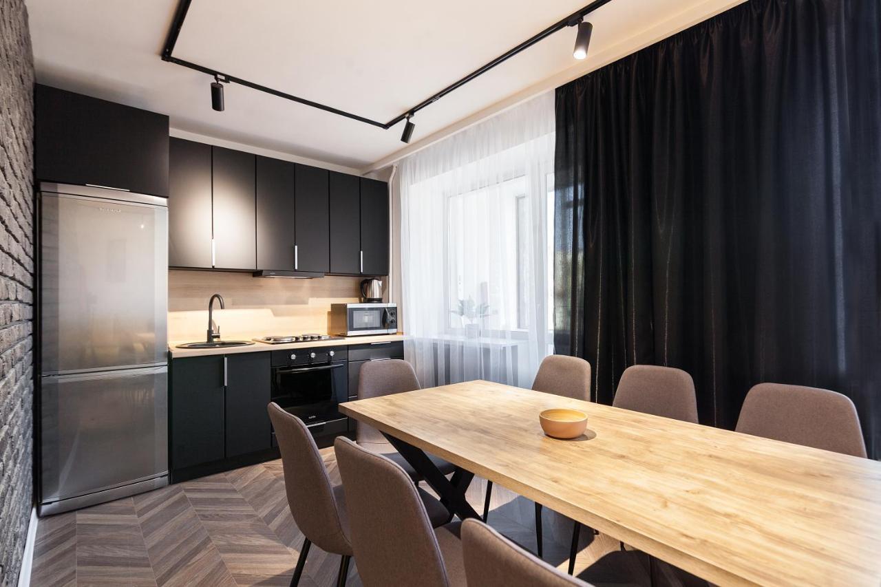 לבוב Leogrand Apartments On Svobody Avenue 6-8 מראה חיצוני תמונה