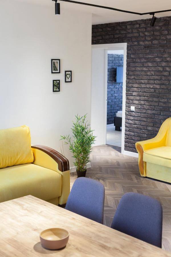 לבוב Leogrand Apartments On Svobody Avenue 6-8 מראה חיצוני תמונה